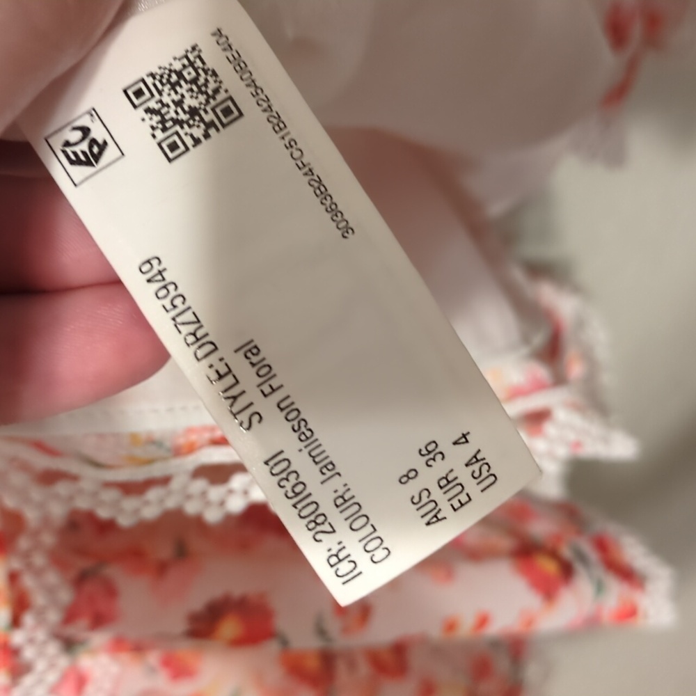 Ever New pink floral v neck tiered mini dress cut out detail - Picture 13 of 14